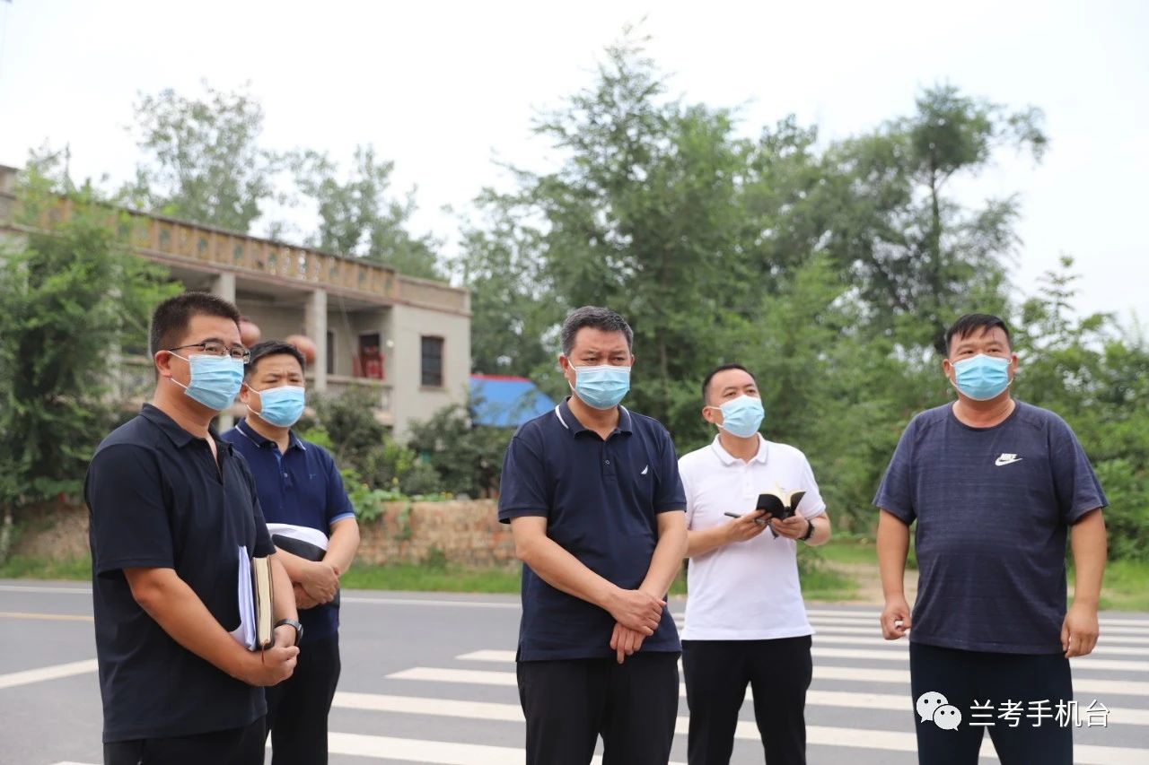 李明俊带队到部分乡镇集中隔离点调研疫情防控工作